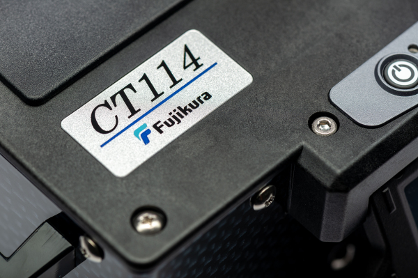 Скалыватель оптического волокна CT114
